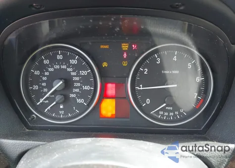 2010 BMW 328I z USA, uszkodzony, nr VIN WBAPH7G58ANM52300